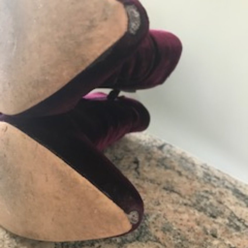 Steve Madden Velvet Block Heel Ankle Boot - Picture 8 of 8